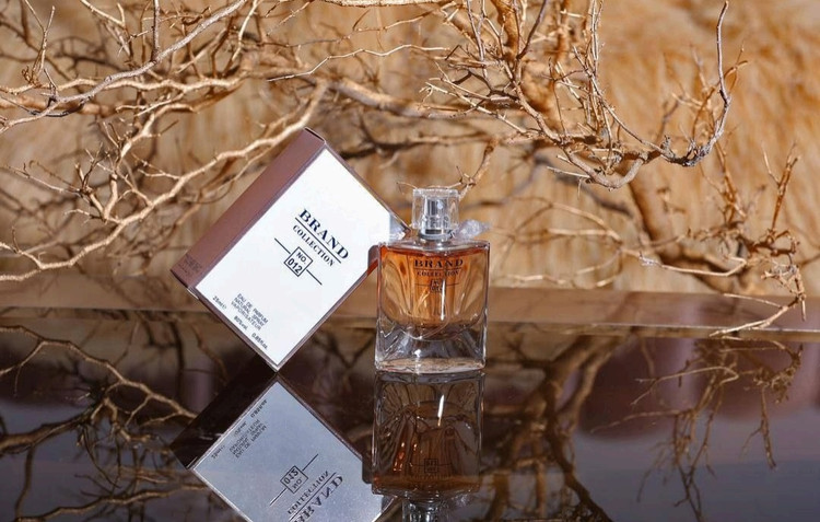 عطر ادکلن زنانه لانکوم لاویه است بله برند کالکشن کد 012 (Lancome La Vie Est Belle) حجم 25 میل Brand collection No 012 Lancome La Vie Est Belle