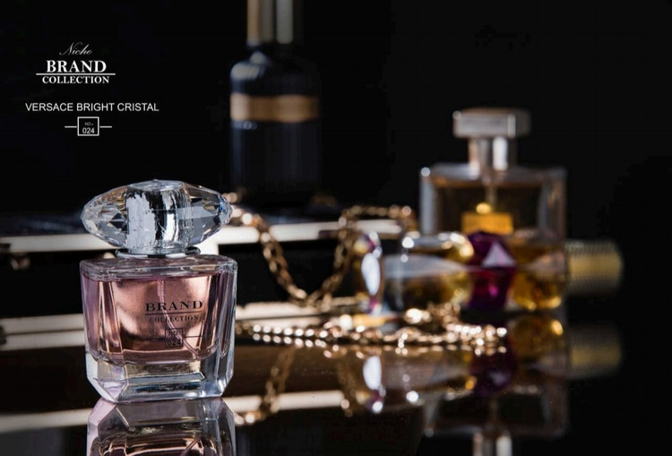 عطر ادکلن زنانه ورساچه برایت کریستال یا ورساچه صورتی برند کالکشن کد 024 (Versace Bright Crystal) حجم 25 میل Brand collection no.024 Versace Bright Crystal