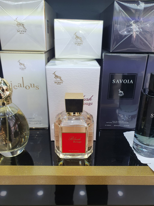 عطر Blush rouge برند scent حجم 100 میل