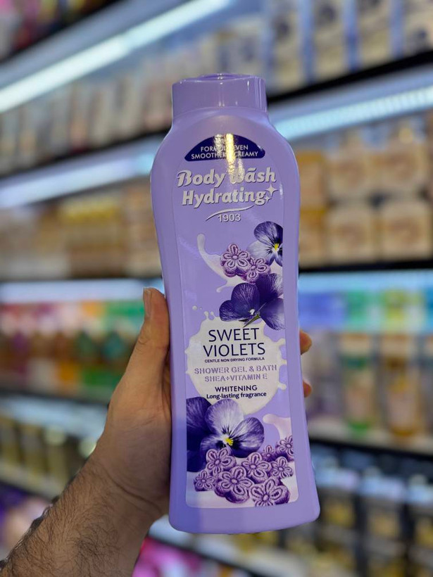 شامپو بدن برند ووکالی در 4 رایحه حجم 650ml