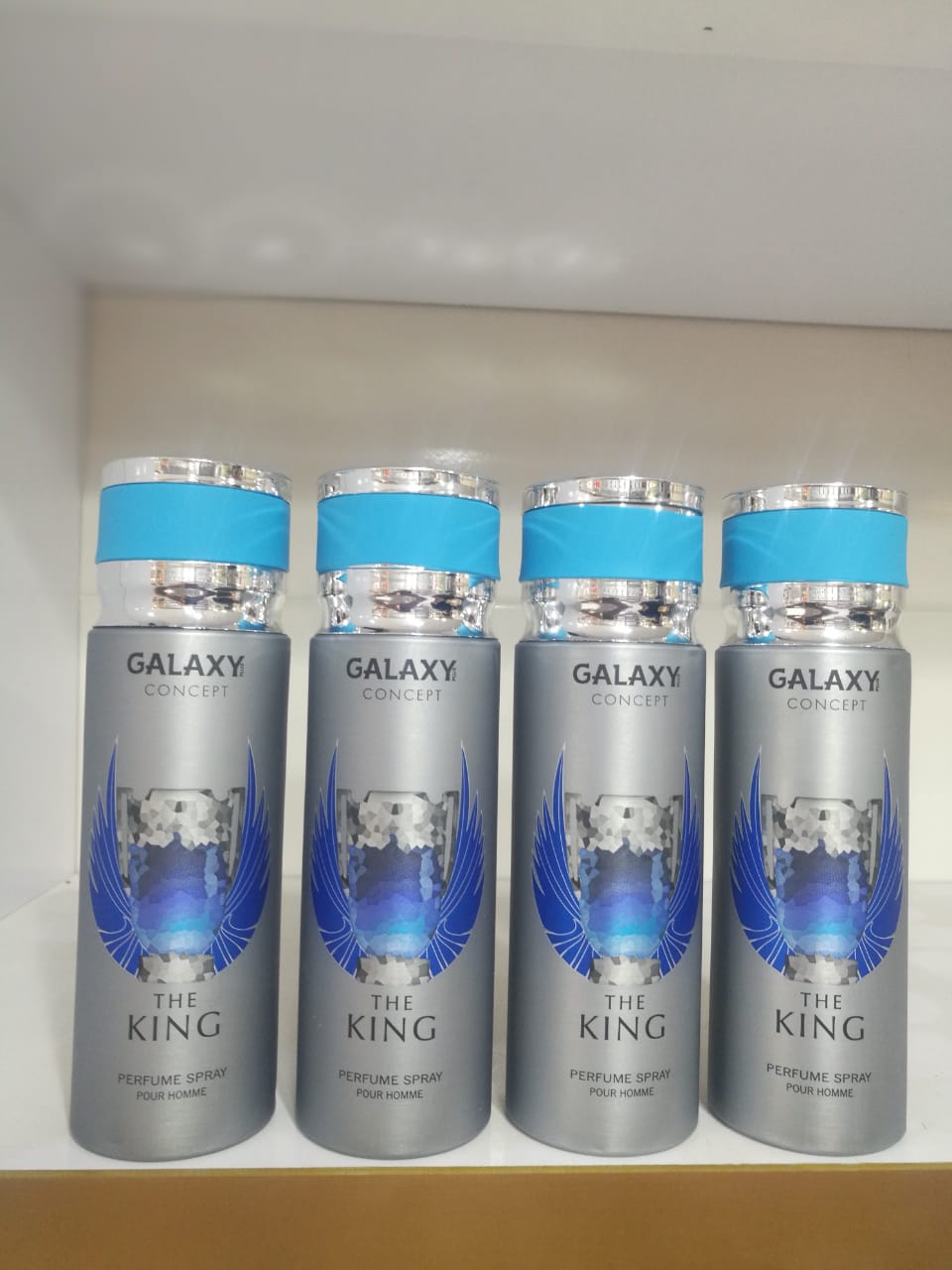 اسپری خوشبوکننده بدن ۲۰۰ میلی‌لیتر گلکسی کانسپت مدل The King – رایحه خنک، تند و دریایی مردانه