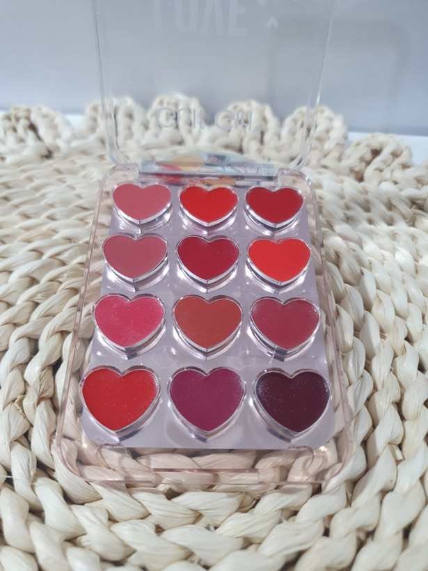 پالت لب و گونه طرح قلب LOVE - شماره ۲ (رنگبندی گرم و تابستانی) ❤️🔥💄 