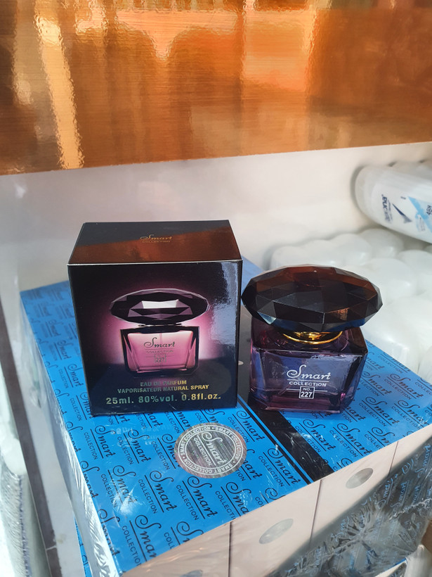 عطر ۲۵ میل اسمارت کالکشن کد ۲۲۷ (رایحه ورساچه کریستال نویر - ورساچه مشکی Versace Crystal Noir) 🖤🌙