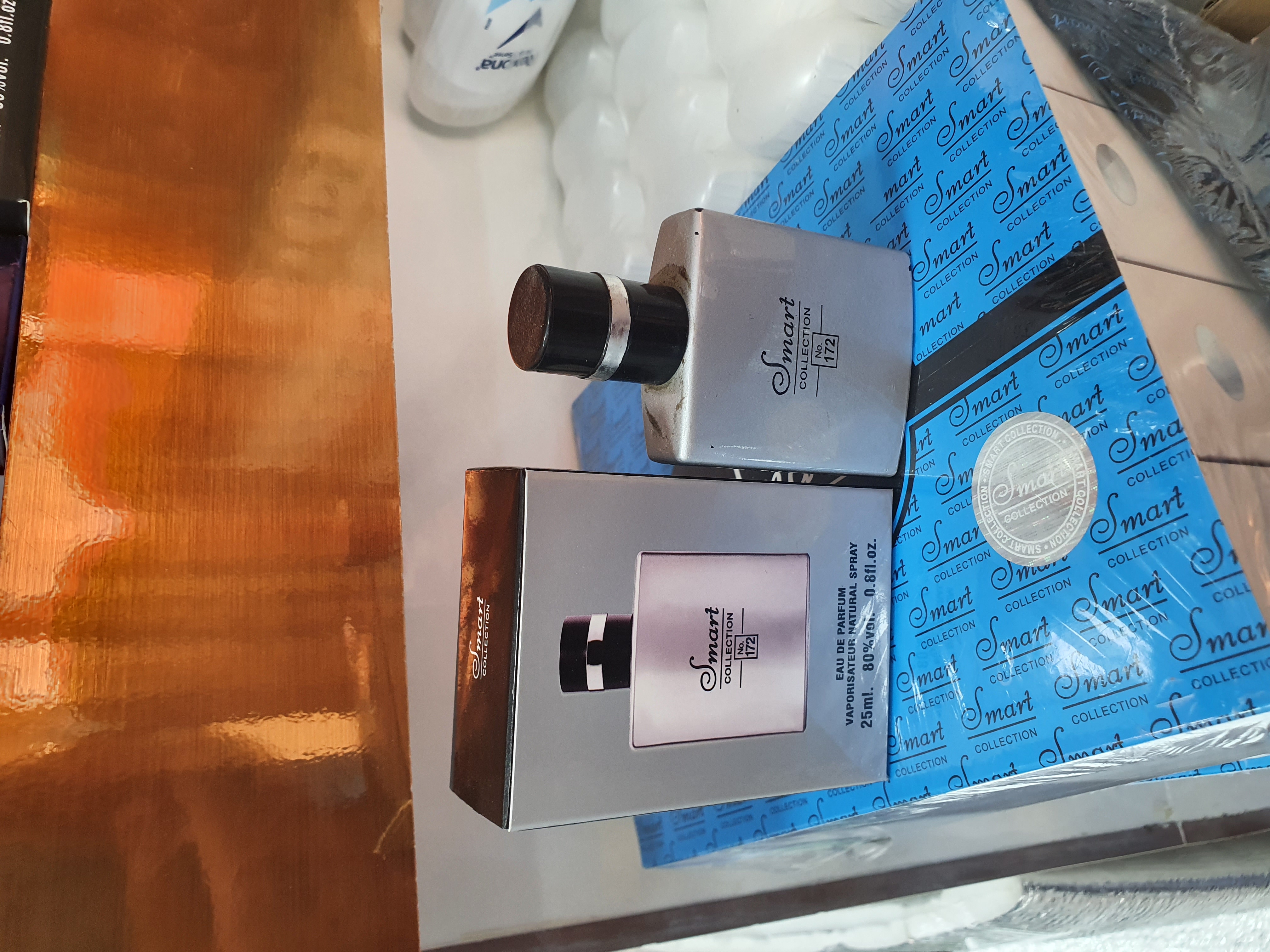 عطر ۲۵ میل اسمارت کالکشن کد ۱۷۲ (رایحه کارولینا هررا ۲۱۲ مردانه Carolina Herrera 212 Men) 🏙️🗽