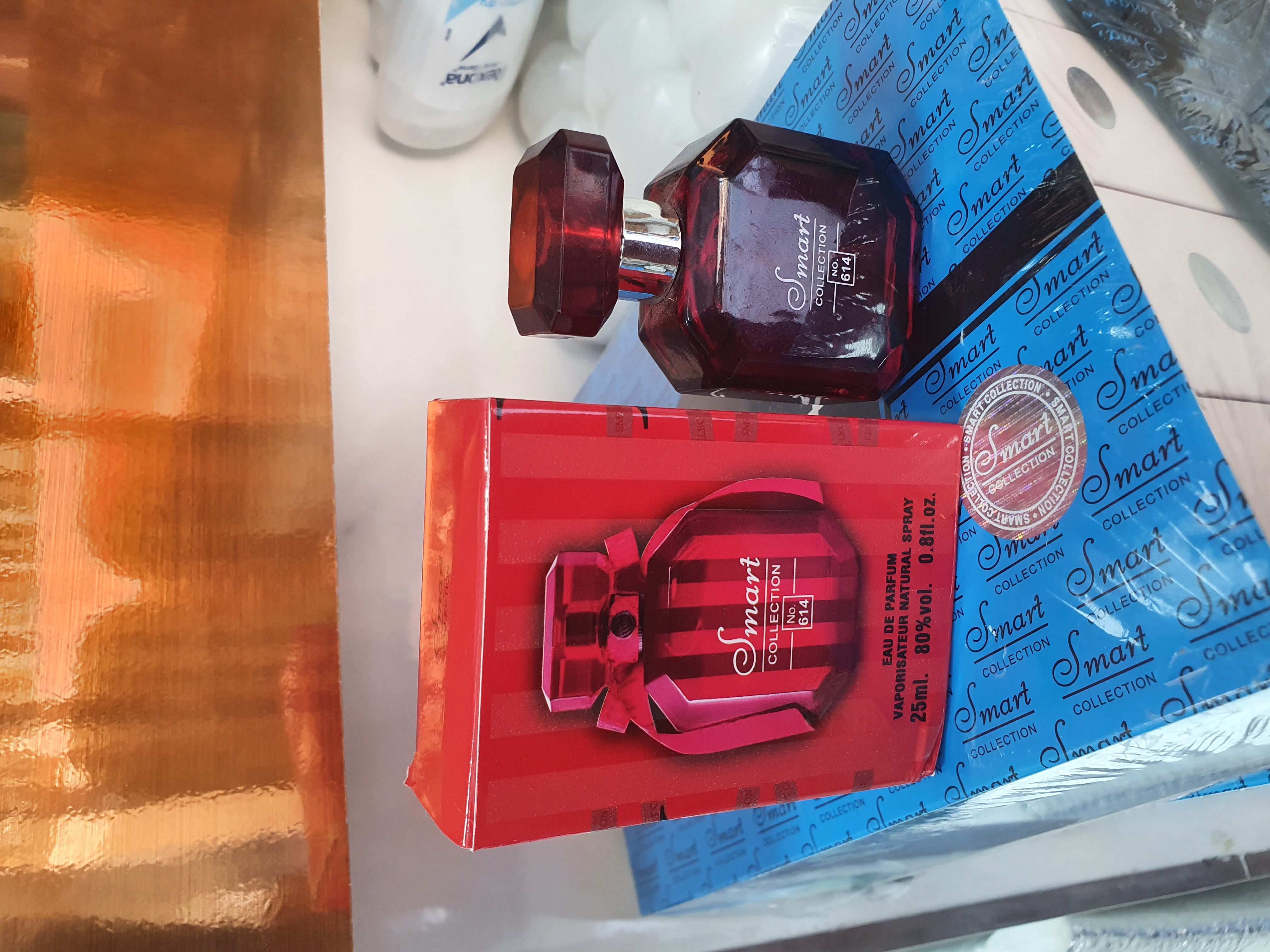 عطر ۲۵ میل اسمارت کالکشن کد ۶۱۴ (رایحه ویکتوریا سکرت بامب شل اینتنس Victoria's Secret Bombshell Intense) 🍒🔥👠 ‌