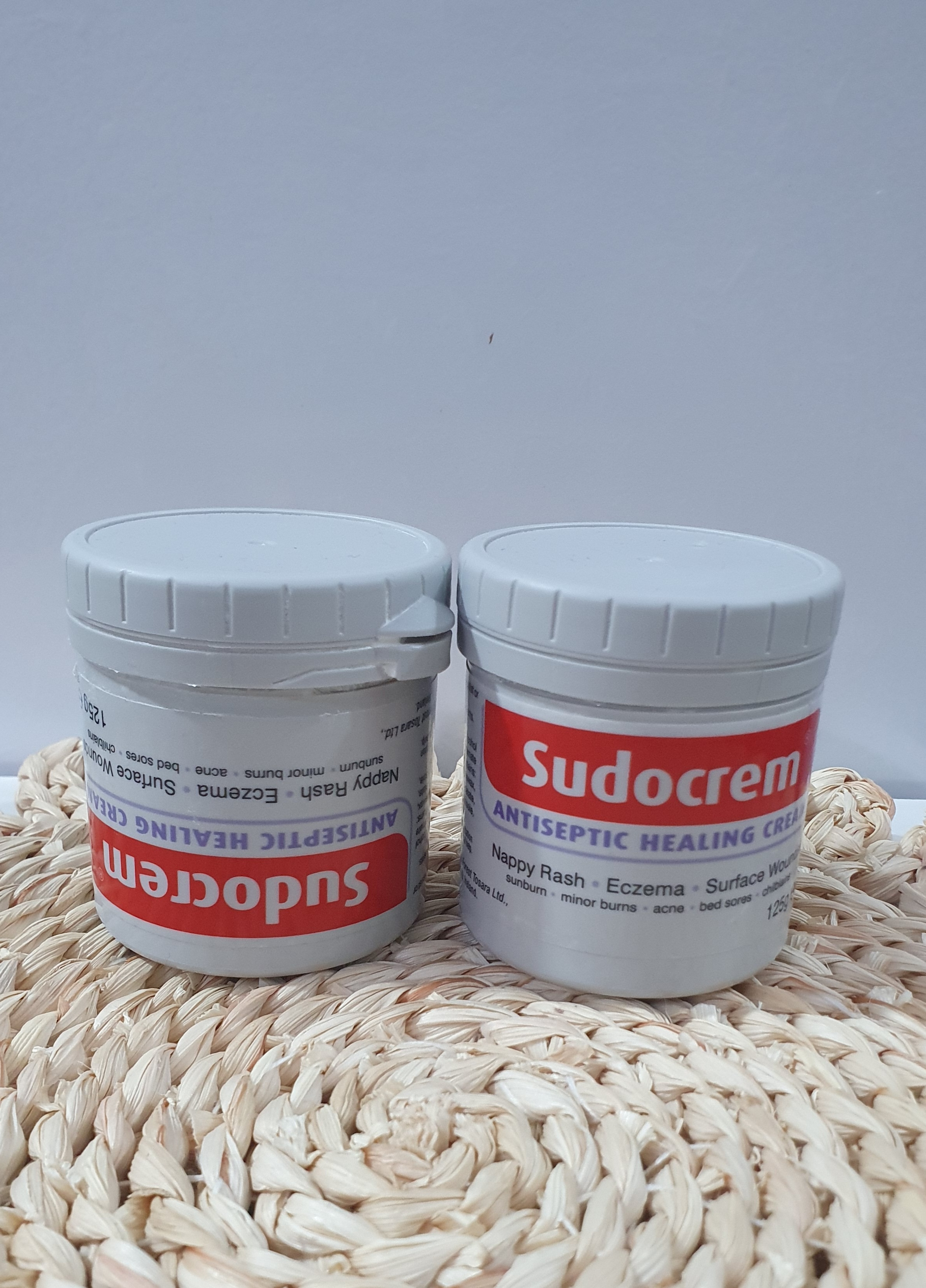 ✨ 🚨 کرم ترمیم‌کننده و ضدسوختگی همه کاره سوداکرم (Sudocrem) 🚨 ✨